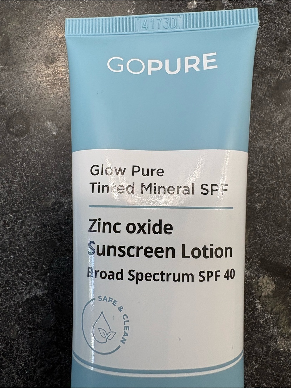 Glow Pure Tinted Mineral SPF 40 - Zinc Oxide Sunscreen Lotion)